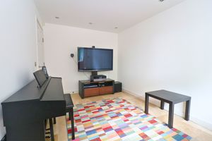 Photo 26- click for photo gallery